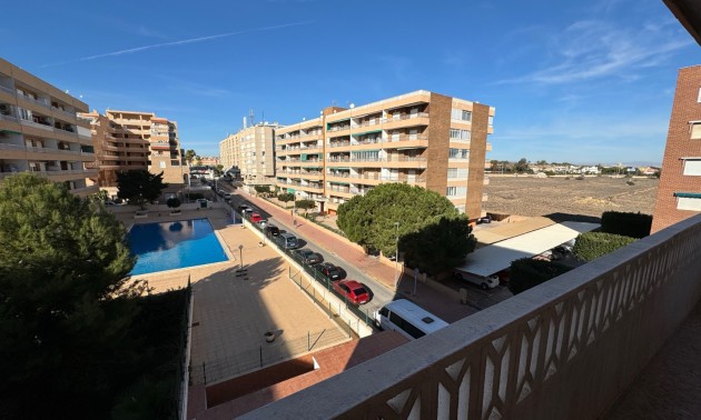 Herverkoop - Apartment - Torrevieja - Punta Prima