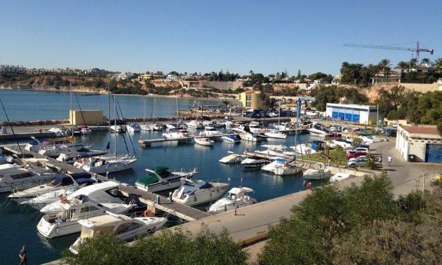 Herverkoop - Villa - Orihuela Costa - Cabo Roig