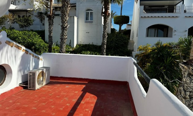 Resale - Villa - Orihuela Costa - Los Dolses