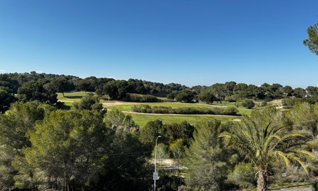 Resale - Villa - Orihuela Costa - Los Dolses