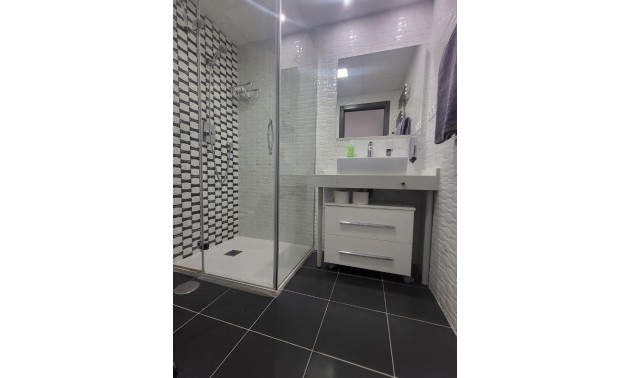 Herverkoop - Apartment - Torrevieja - Punta Prima