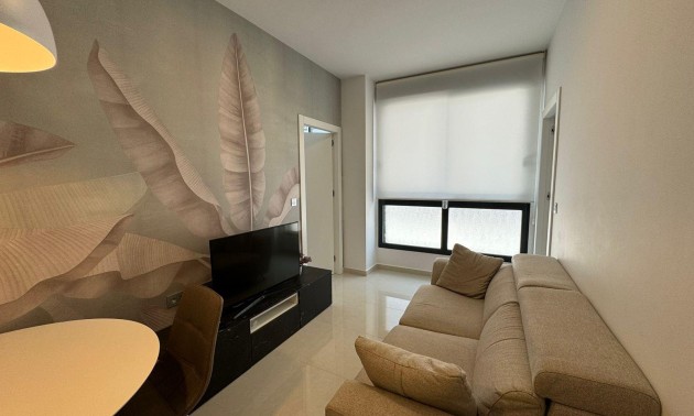Resale - Apartment - Torrevieja - Center