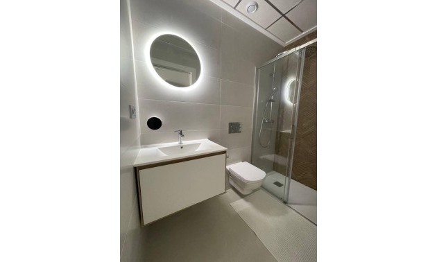 Resale - Apartment - Torrevieja - Center