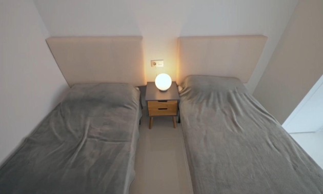 Resale - Apartment - Torrevieja - Center