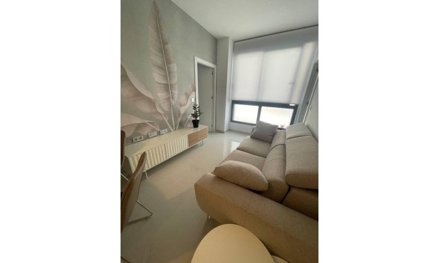 Resale - Apartment - Torrevieja - Center