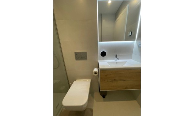 Resale - Apartment - Torrevieja - Center