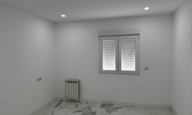 Herverkoop - Villa - Torrevieja - Los Balcones
