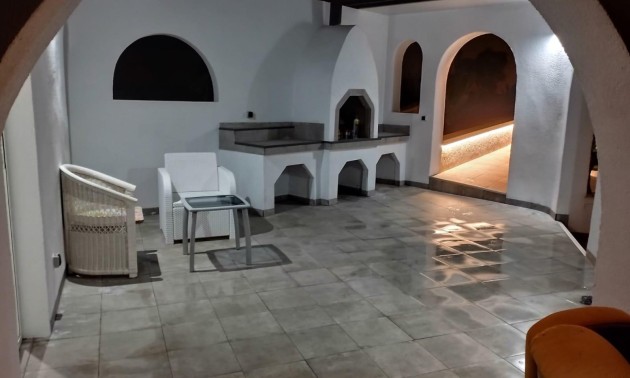 Herverkoop - Villa - Torrevieja - Los Balcones