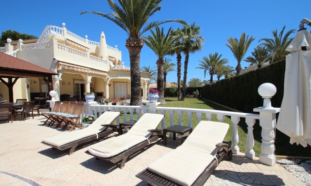 Herverkoop - Villa - Torrevieja - Punta Prima