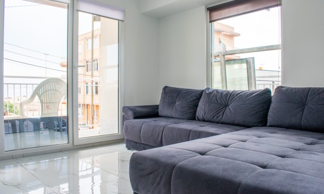 Herverkoop - Apartment - Torrevieja - Los Frutales