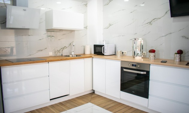 Herverkoop - Apartment - Torrevieja - Los Frutales