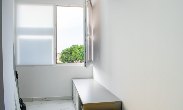 Herverkoop - Apartment - Torrevieja - Los Frutales