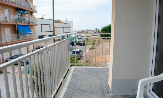 Herverkoop - Apartment - Torrevieja - Los Frutales