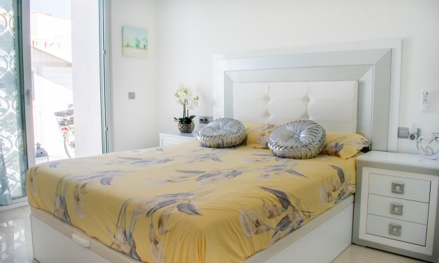 Herverkoop - Villa - Torrevieja - El Chaparral