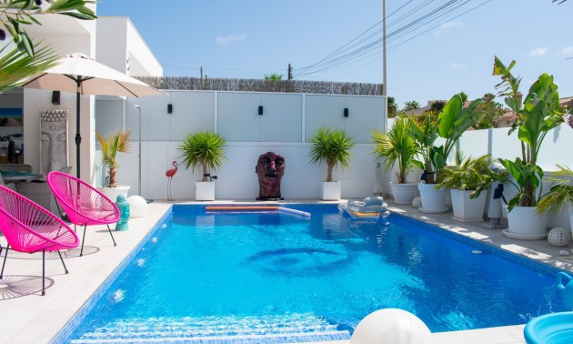 Herverkoop - Villa - Torrevieja - El Chaparral