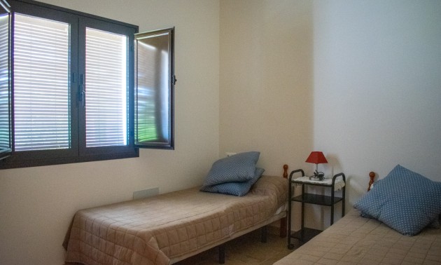 Herverkoop - Villa - Guardamar del Segura - El Raso
