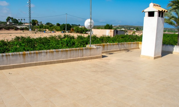 Herverkoop - Villa - Guardamar del Segura - El Raso
