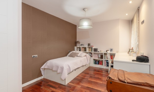 Herverkoop - Apartment - Alicante - Center