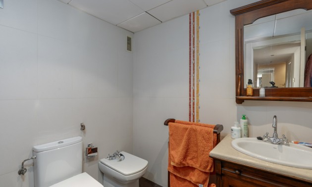 Herverkoop - Apartment - Alicante - Center