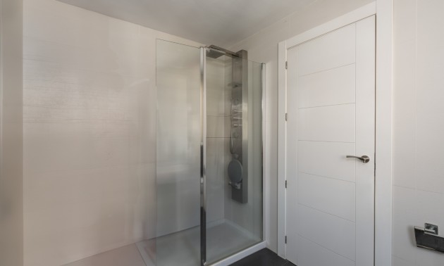 Herverkoop - Apartment - Alicante - Center