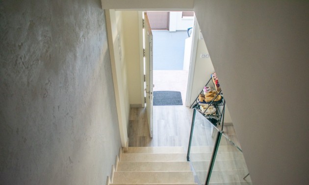 Herverkoop - Herenhuis - Torrevieja - Los Balcones