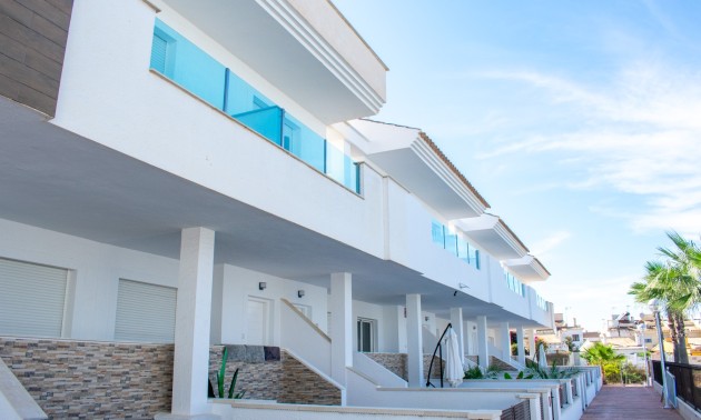 Herverkoop - Herenhuis - Torrevieja - Los Balcones