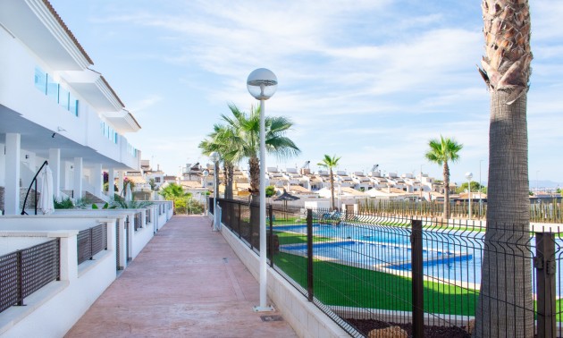 Herverkoop - Herenhuis - Torrevieja - Los Balcones