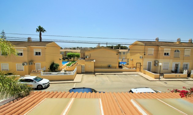 Revente - Maison de ville - Villamartín