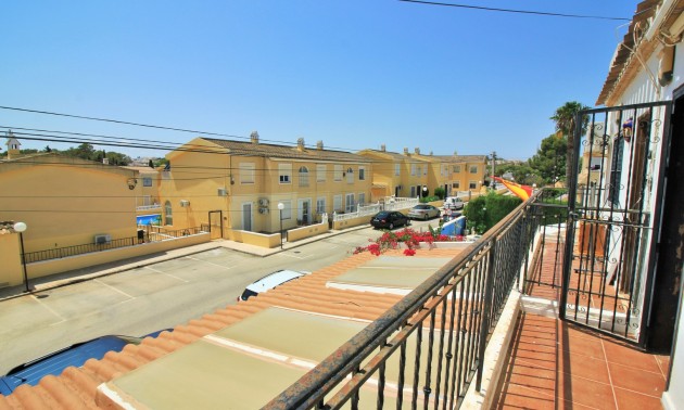 Revente - Maison de ville - Villamartín