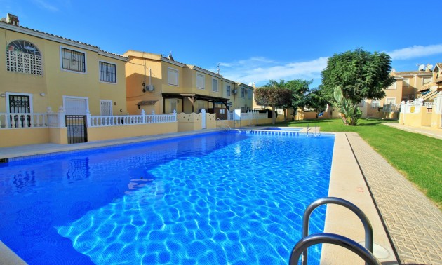 Revente - Maison de ville - Villamartín
