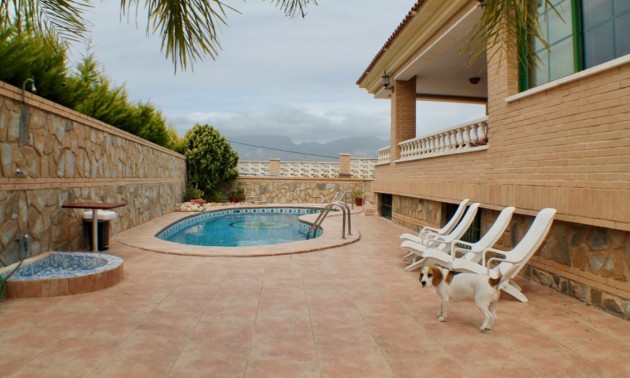 Resale - Villa - Benidorm - Rincón de Loix