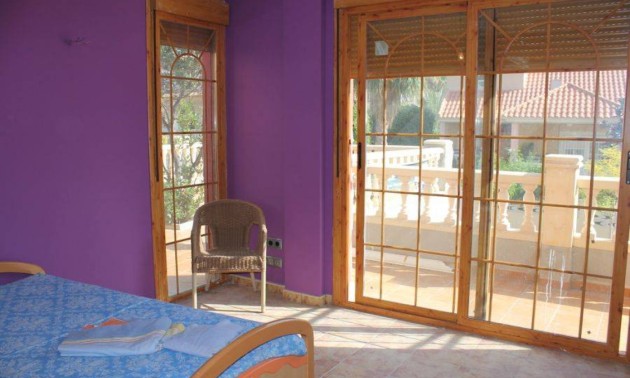 Herverkoop - Villa - Benidorm - Poniente