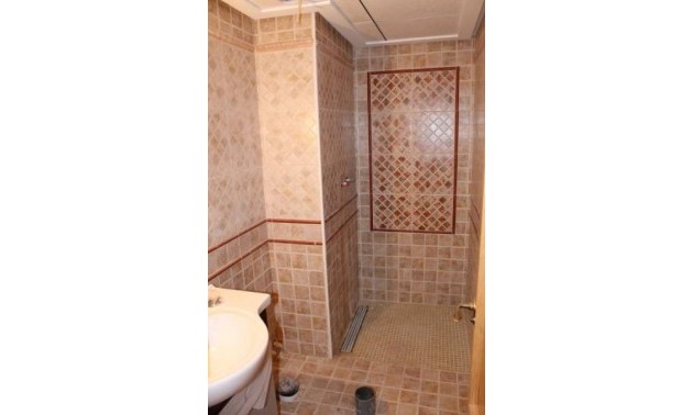 Herverkoop - Villa - Benidorm - Poniente