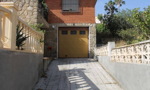 Herverkoop - Villa - Benidorm - Poniente