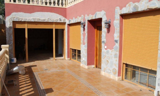 Herverkoop - Villa - Benidorm - Poniente