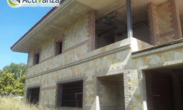 Herverkoop - Villa - Benidorm - Urbanizaciones