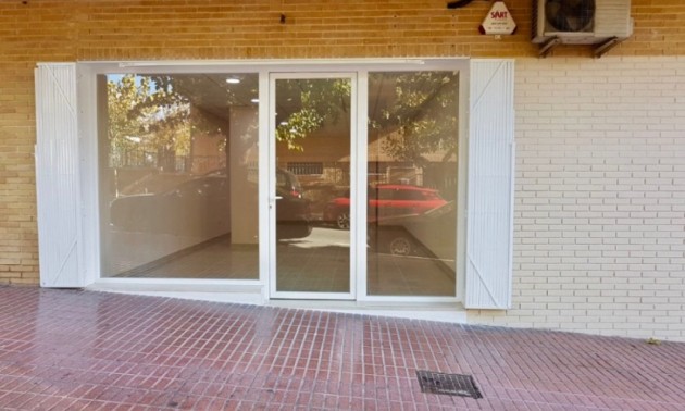 Herverkoop - Reclame - Benidorm - Colonia Madrid