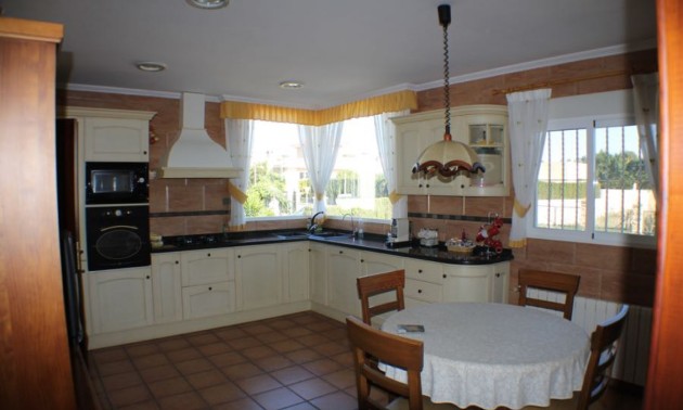 Herverkoop - Villa - Alfas del Pí - Arabi