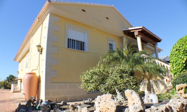 Herverkoop - Villa - Alfas del Pí - Arabi