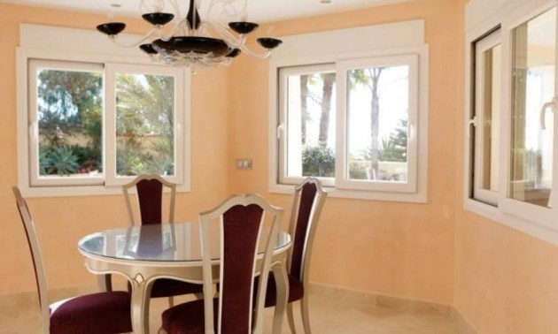 Herverkoop - Villa - Benissa - Alicante