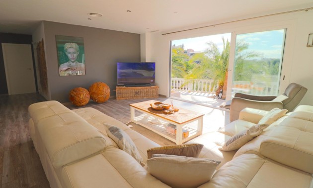 Resale - Villa - El Campello - Coveta fuma