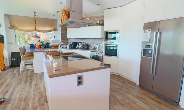 Resale - Villa - El Campello - Coveta fuma