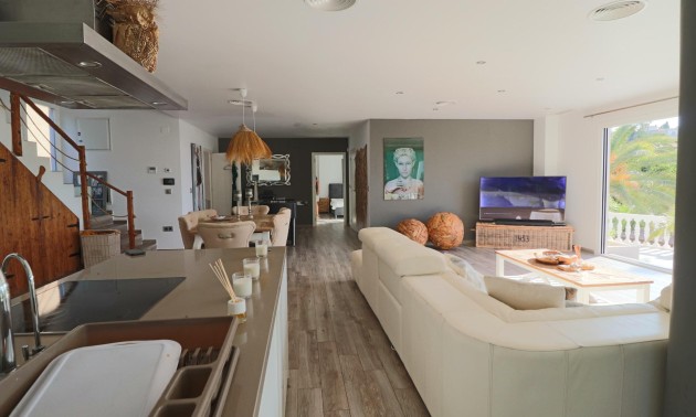 Resale - Villa - El Campello - Coveta fuma