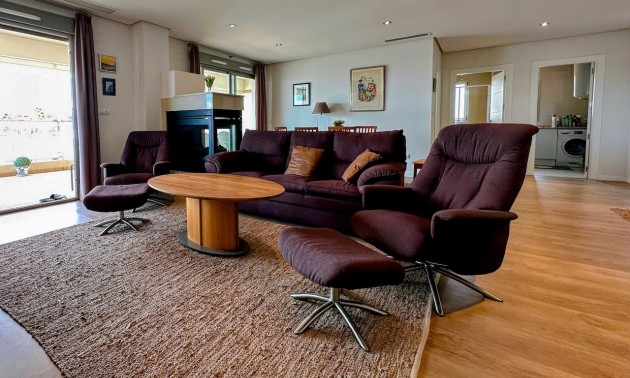 Herverkoop - Apartment - Orihuela Costa - La Zenia