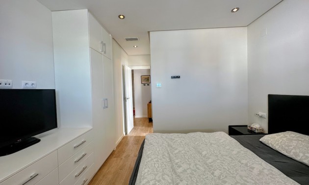 Herverkoop - Apartment - Orihuela Costa - La Zenia