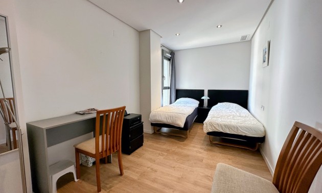 Herverkoop - Apartment - Orihuela Costa - La Zenia