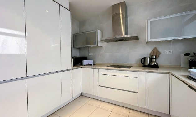 Herverkoop - Apartment - Orihuela Costa - La Zenia