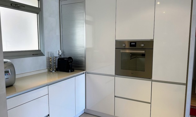 Herverkoop - Apartment - Orihuela Costa - La Zenia