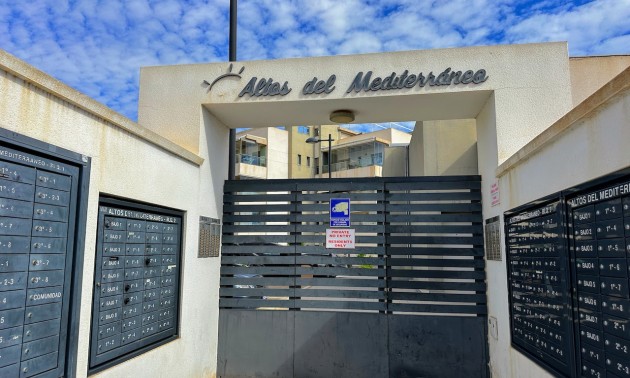 Herverkoop - Apartment - Orihuela Costa - La Zenia
