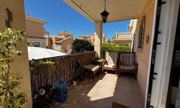 Herverkoop - Villa - Orihuela Costa - Los Altos